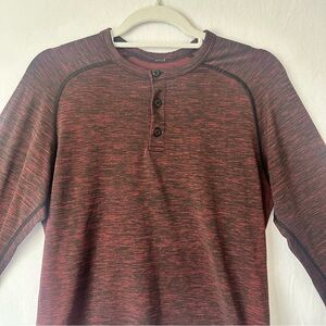 LULULEMON Metal Vent Tech Men’s Long Sleeve Henley - Red/Black - Size Small